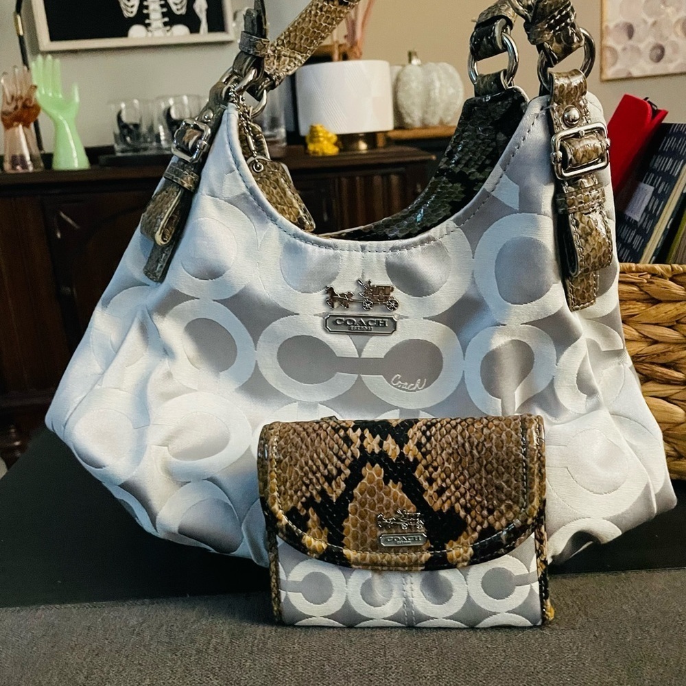COACH PURSE AND WALLET